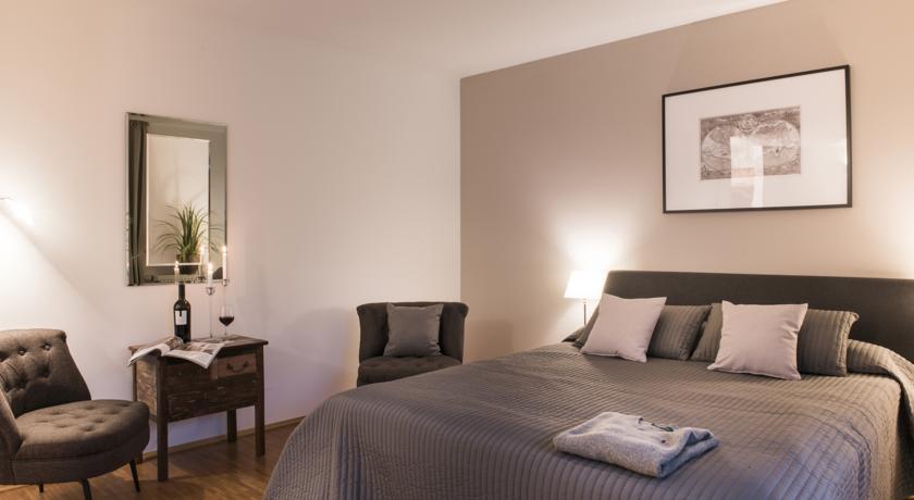 Parkside House Aparthotel 4*