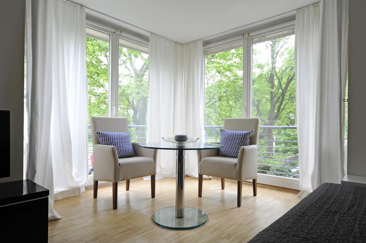 Aparthotel Parkside House 4*
