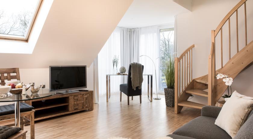 Parkside House 4*